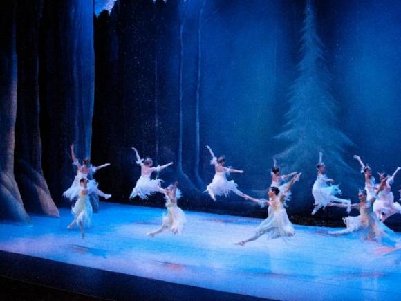 Toledo Ballet: The Nutcracker